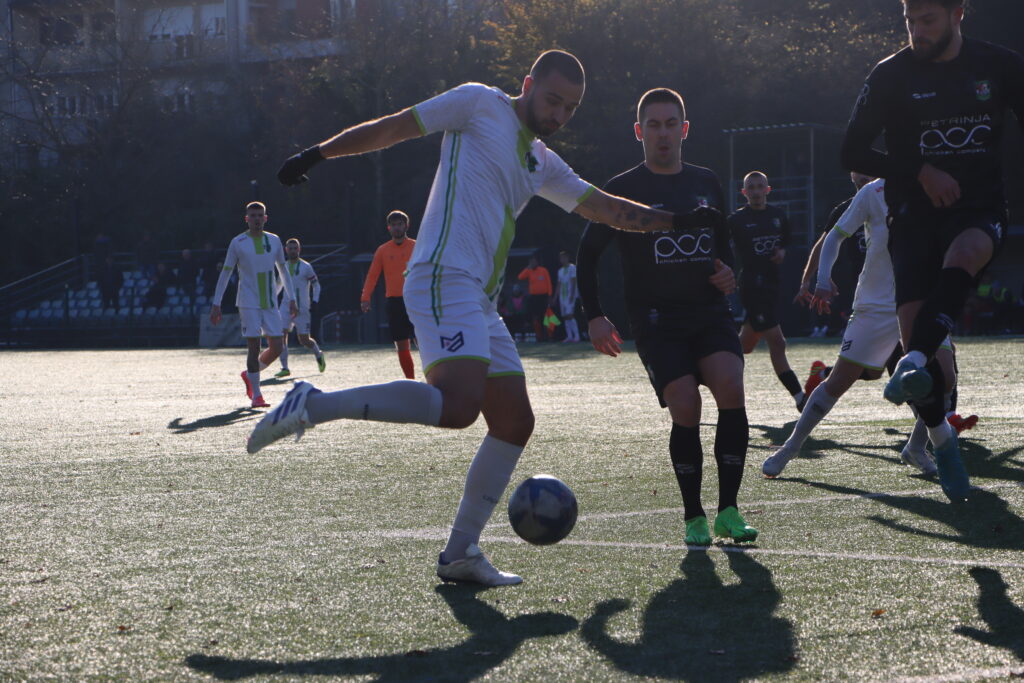 Utakmica Mladost vs Maksimir